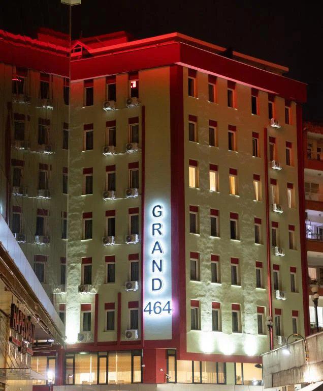 Grand 464